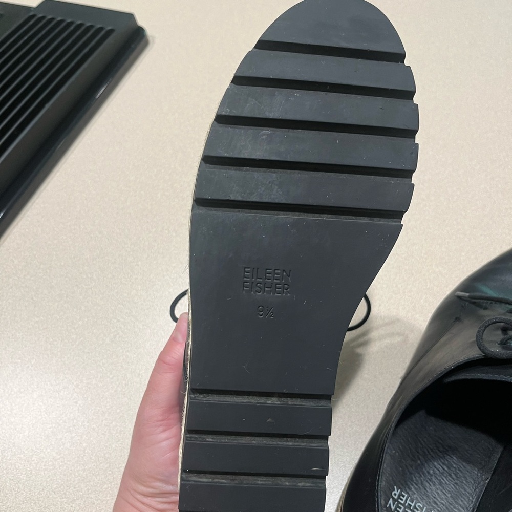 Eileen Fisher Black Leather Oxfords - Picture 5 of 6